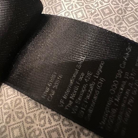 The North Face Womens Rain Jacket Coat HyVent Shell Green Small - Picture 3 of 14